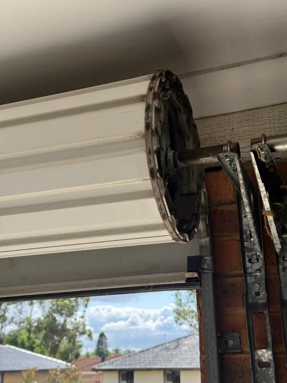 Roller door repair Cheltenham